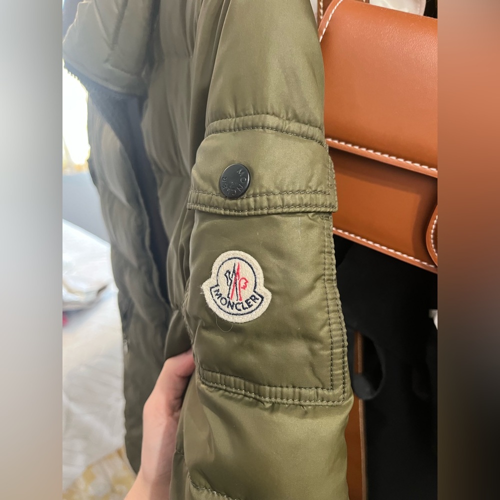 Moncler coat - Picture 4 of 11